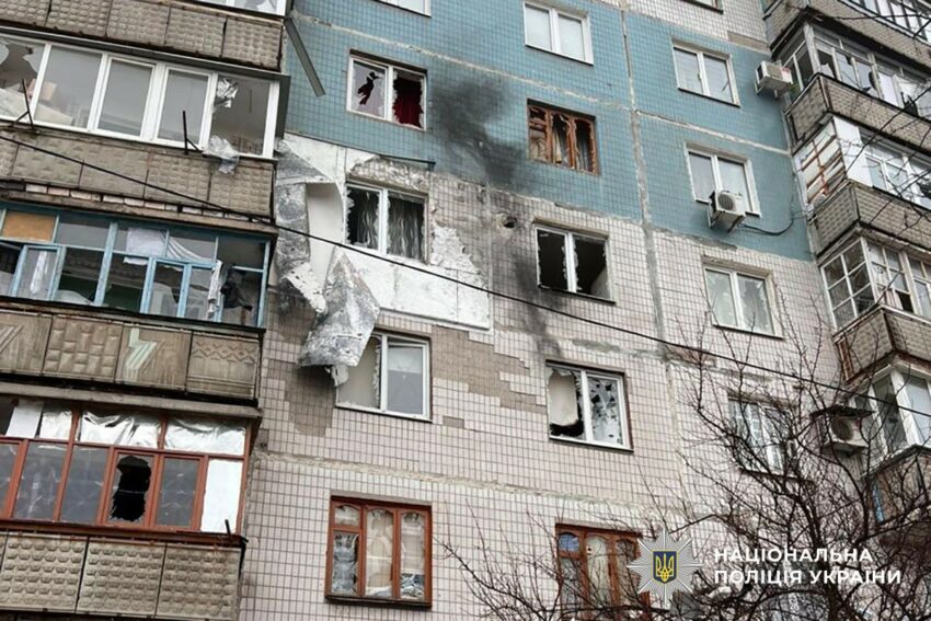 Били бомбами та застосовували дрони: окупанти обстріляли Донеччину (фото) - Фото №1