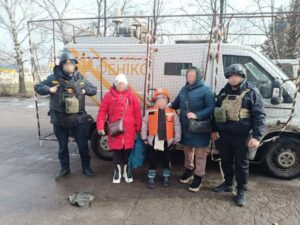 З Дружківської громади за тиждень евакуювали 45 дітей (фото) - Фото №4