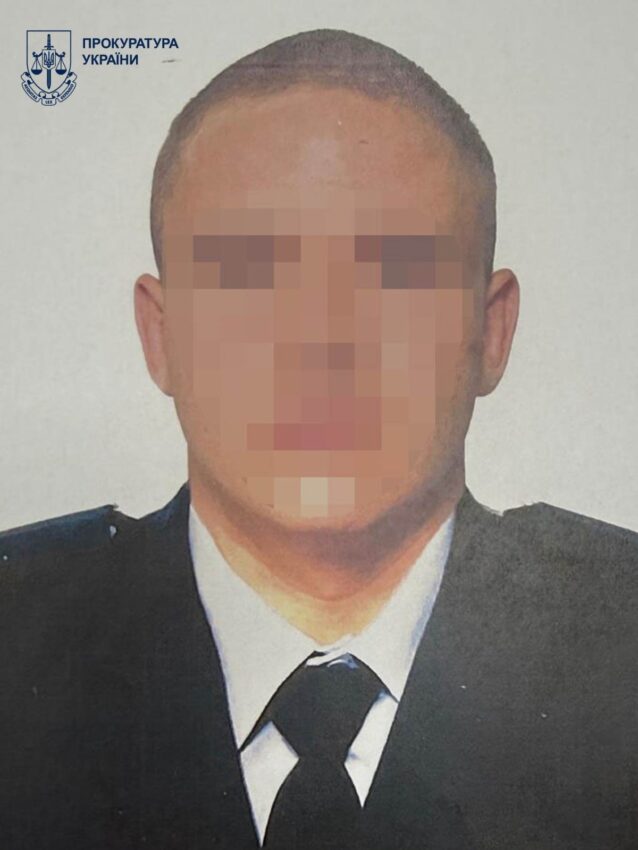 Правоохоронцям з Маріуполя, які перейшли на бік окупантів, повідомили про підозру (фото) - Фото №1