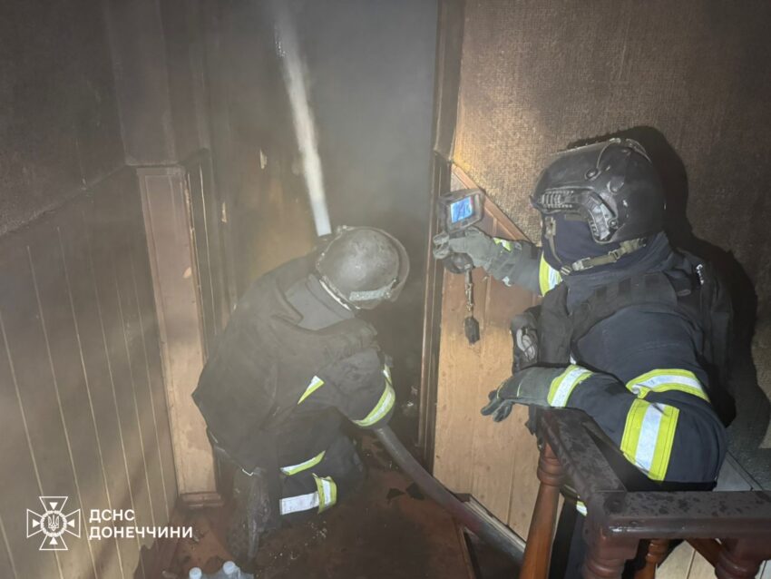 Рятувальники ліквідували дві пожежі у житловому секторі Краматорського району (фото) - Фото №1