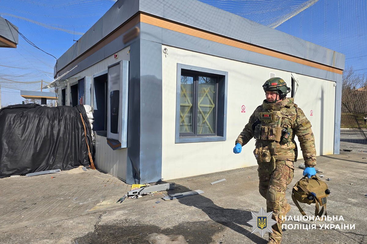Окупанти атакували 10 населених пунктів Донеччини: вбили три людини, ще п'ять поранили (фото) - Фото №2