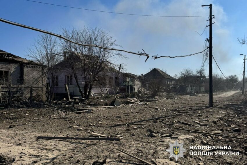 Окупанти вдарили бомбами по Донеччині: одна людина загинула, ще троє поранені (фото) - Фото №4