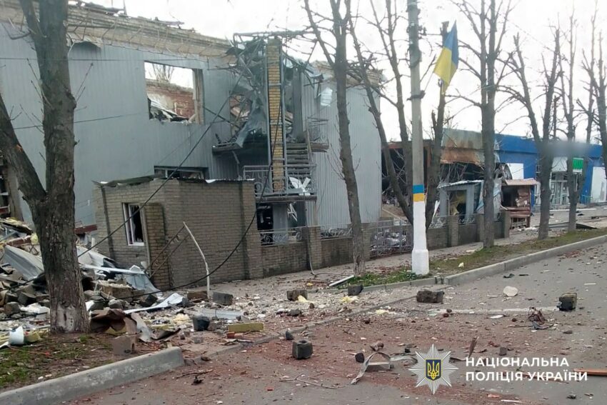 Обстрілами Донеччини росіяни вбили та поранили людей (фото) - Фото №2