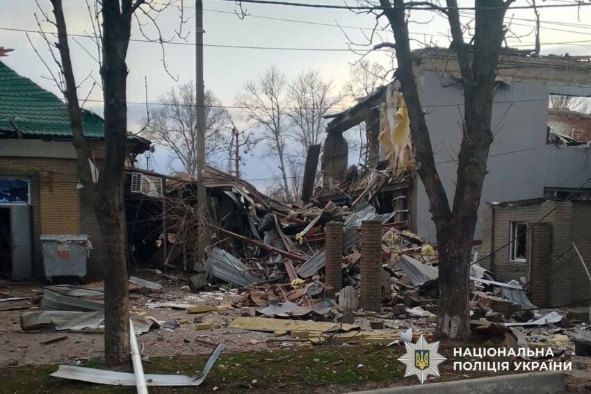 Обстрілами Донеччини росіяни вбили та поранили людей (фото) - Фото №1