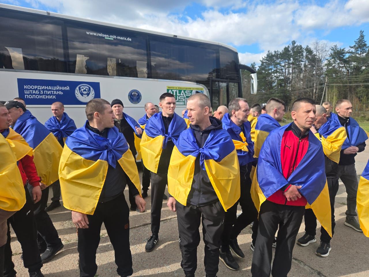 Обмін: з полону повернули 193 українських військових (фото) - Фото №3