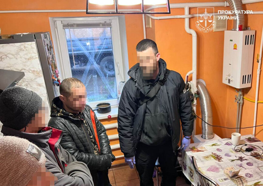У Краматорську викрили наркобізнес із обігом на 300 тисяч гривень щомісяця - Фото №1