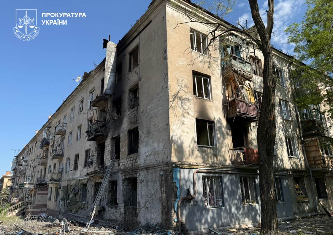 Щонайменше шестеро поранених: росіяни атакували Краматорськ (фото) - Фото №1