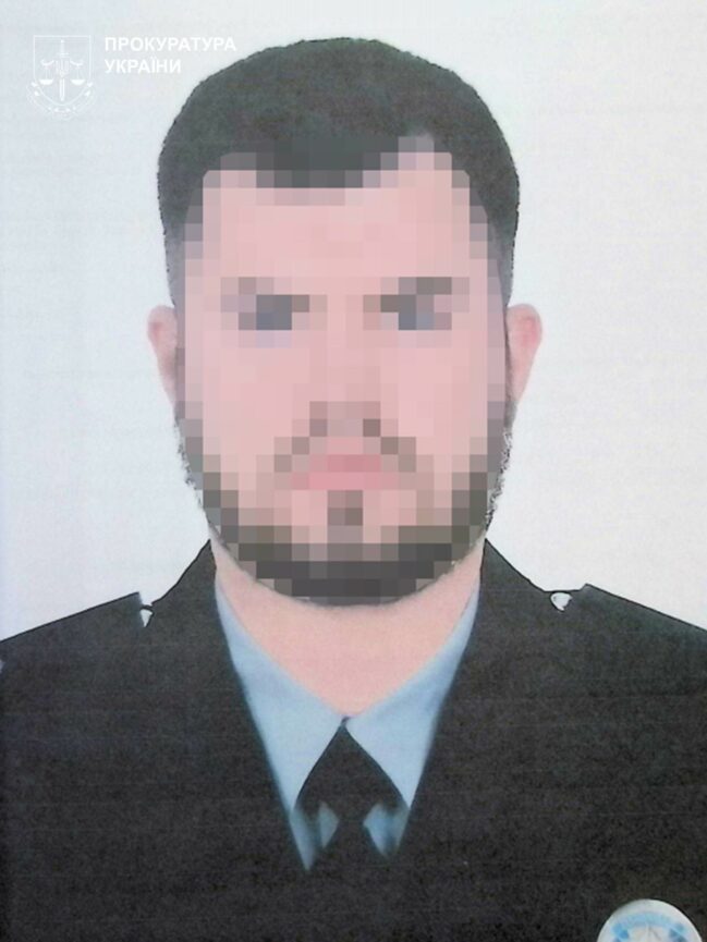 Колишнього поліцейського з Маріуполя засудили до 12 років за службу окупантам - Фото №1